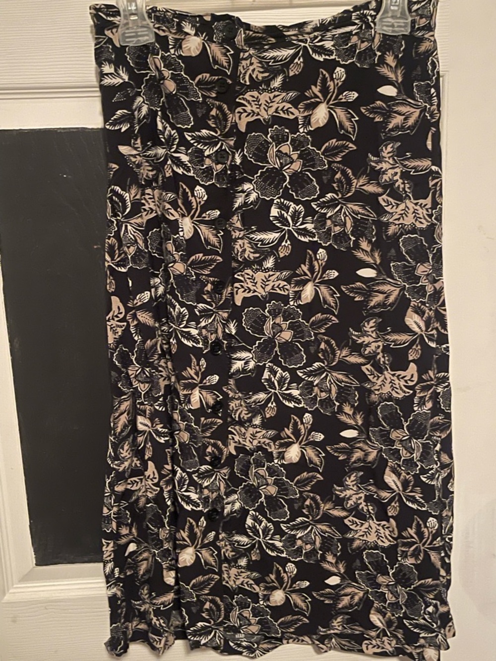 Old Navy Black Midi Skirt with Beige Floral Print